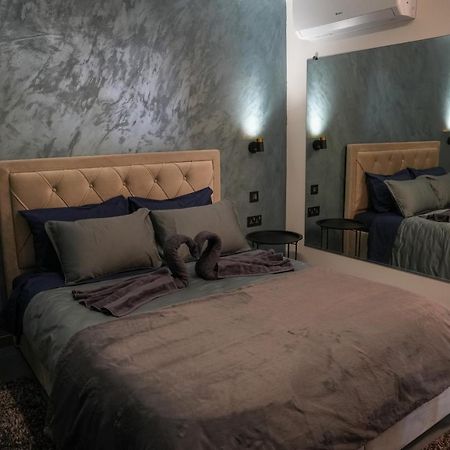 Lux Sea&Country Views With Pool Apartment เมลลิฮา ภายนอก รูปภาพ